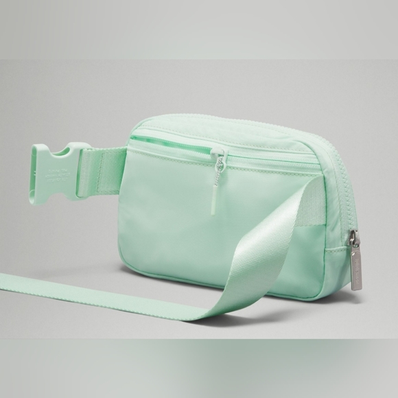 lululemon athletica Handbags - NWT LULULEMON BELT BAG